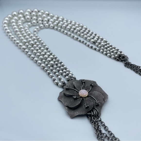 NY Gunmetal Multi-Strand Faux Pearl Necklace with Flower Accent 31”+ 3”Extender - Picture 6 of 8